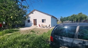 casă de vânzare în comuna cobadin.casa se poate vinde si in 2 rate mai multe detalii   - imagine 3