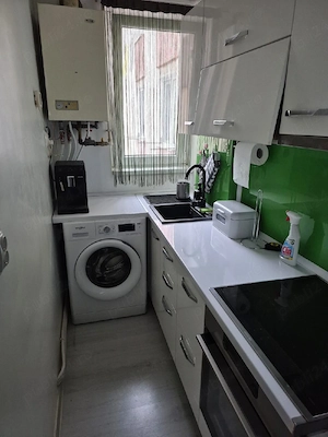 Vand apartament 2 camere 