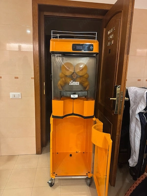 Zumex aparat