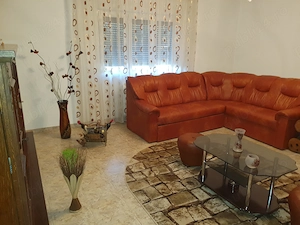 Vila de vanzare in Focsani cu teren , zona foarte linistita avand toate utilitatile. - imagine 5