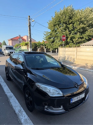 Renault megane 2013 1.5 dci 110 cp Impecabil Vând sau schimb.  - imagine 4