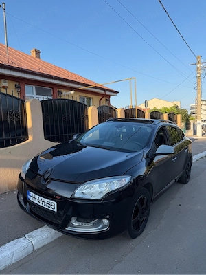 Renault megane 2013 1.5 dci 110 cp Impecabil Vând sau schimb.  - imagine 2