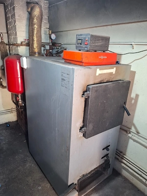 Centrală termică pe lemne Viessmann Vitoligno 100-S (Gazeificare)   40 kW