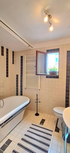 Vila Individuala, zona deosebita, centrala cu deschidere pe doua strazi 21.5 m respectiv 20 m l. - imagine 5