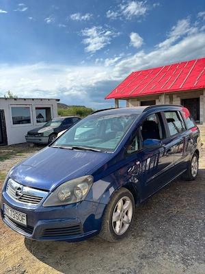 Opel Zafira B  - imagine 2