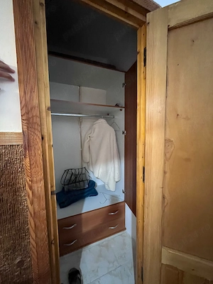 Apartament 2 camere decomandat zona Nicolina-CUG,etaj 1,centrală proprie - imagine 12