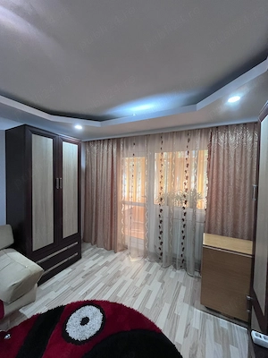 Apartament 2 camere decomandat zona Nicolina-CUG,etaj 1,centrală proprie - imagine 2