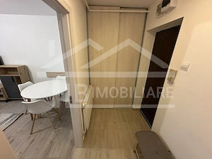 Apartament cu 2 camere, 40mp, Zona Semi-Central - imagine 5