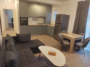 Proprietar inchiriez apartament 2 camere