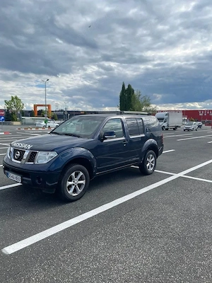 Nissan Pathfinder - imagine 3