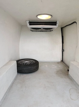 Vand Autoutilitara Volkswagen Transporter N1  7HK , INSTALATIE FRIGORIFICA, AN FAB. 2007,Nr.locuri 3 - imagine 2