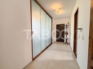 Apartament 3 camere de vanzare zona Piata Cipariu Andrei Muresanu - imagine 2