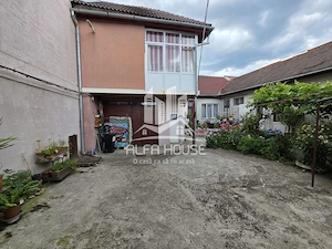 Casă de vânzare, zona Muncitoresc!