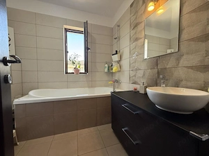 Apartament modern, 2 camere, etaj 2, 52 mp utili + balcon - Calea Urseni - imagine 9