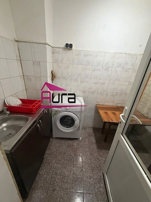 Garsoniera confort 1 zona Dallas - imagine 2