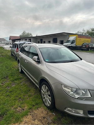 vand skoda superb 2 model 2012 - imagine 6