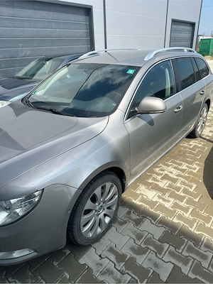 vand skoda superb 2 model 2012 - imagine 2