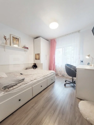 Apartament 3 camere, 67 mp, 2 bai, etaj 2, zona Lipovei  - imagine 3