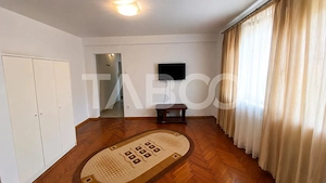Apartament de inchiriat mobilat utilat 3 camere 56 mpu Sibiu - imagine 3