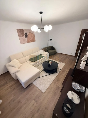 2 camere| Piata Verde| centrala proprie| pet friendly| etaj 1| apartament superb