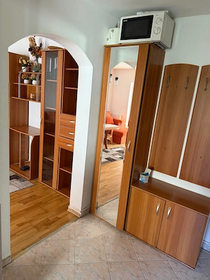 Apartament 2 camere Aradului Piața Verde  - imagine 4