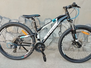 Bicicleta mountain bike pe 27.5 Germania 
