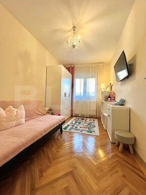 Apartament 3 camere de vanzare, 55 mp, zona Sovata - imagine 4