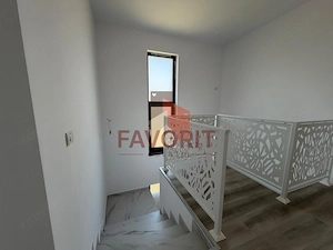 Duplex despartit | 5 camere | Garaj | Finisaje premium | 3 bai |Asfalt - imagine 9