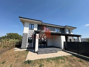 Duplex despartit | 5 camere | Garaj | Finisaje premium | 3 bai |Asfalt - imagine 20