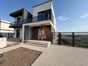Duplex | Finisaje premium | Curte generoasa | Toate utilitatile |