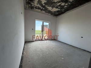 Duplex despartit cam tehnica | 5 camere | Toate utilitatile | 2 bai | - imagine 3