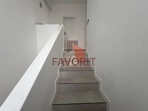 Triplex in Sacalaz | Finisaje premium | 4 camere | Asfalt | 2 balcoane - imagine 9