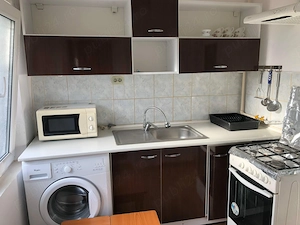 Inchiriez garsoniera si camere la casa - imagine 5
