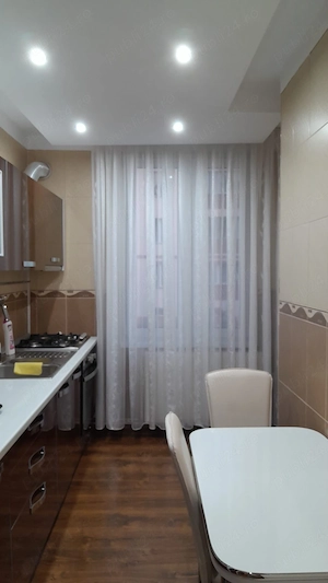 Vând apartament  - imagine 6