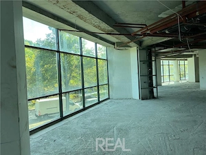 Spatiu multifunctionale - clinica, comercial, showroom, birouri - imagine 7