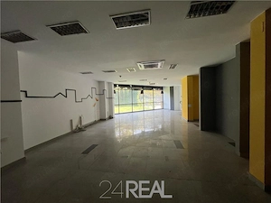 Spatiu multifunctionale - clinica, comercial, showroom, birouri - imagine 18