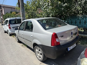 Vând Dacia Logan 1.6 16V, an 2006