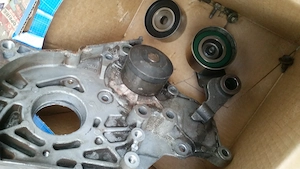 curele si sistem distributie toyota avensis 2004 diesel 2.0 