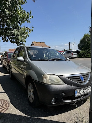 Vând Dacia Logan 1.6 16V, an 2006 - imagine 2