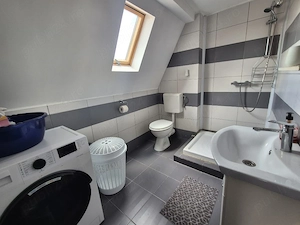 Apartament spatios in zona centrala - imagine 8