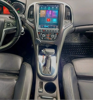 opel Astra j 2.0 Diessel Automata 165cp .piele , navi , camera