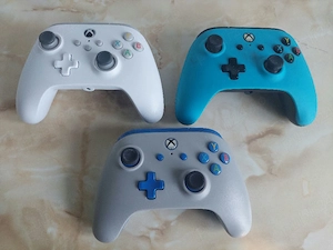 [XboxOne] Vând controller   manetă   joystick original pentru Xbox One