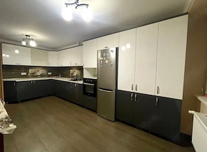 De vanzare apartament cu 3 camere zona Sagului - imagine 4