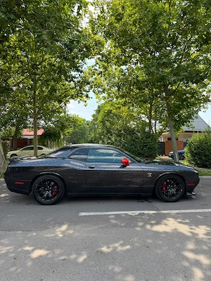 Dodge Challenger - imagine 5