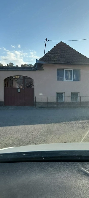 Casa de vanzare
