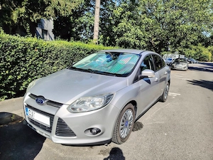 Vând Ford Focus MK3 Sedan