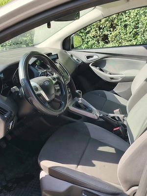 Vând Ford Focus MK3 Sedan - imagine 2