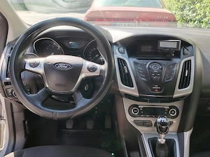 Vând Ford Focus MK3 Sedan - imagine 3