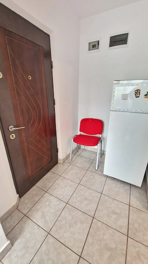 Apartament 2 camere-etaj 3-zona Centrala - imagine 7
