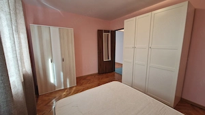 Apartament 2 camere-etaj 3-zona Centrala - imagine 3